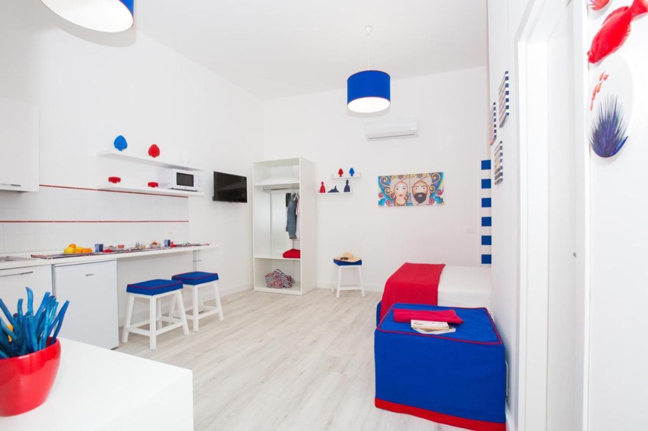 Happy Flat On The Sea Apartment Соренто Екстериор снимка