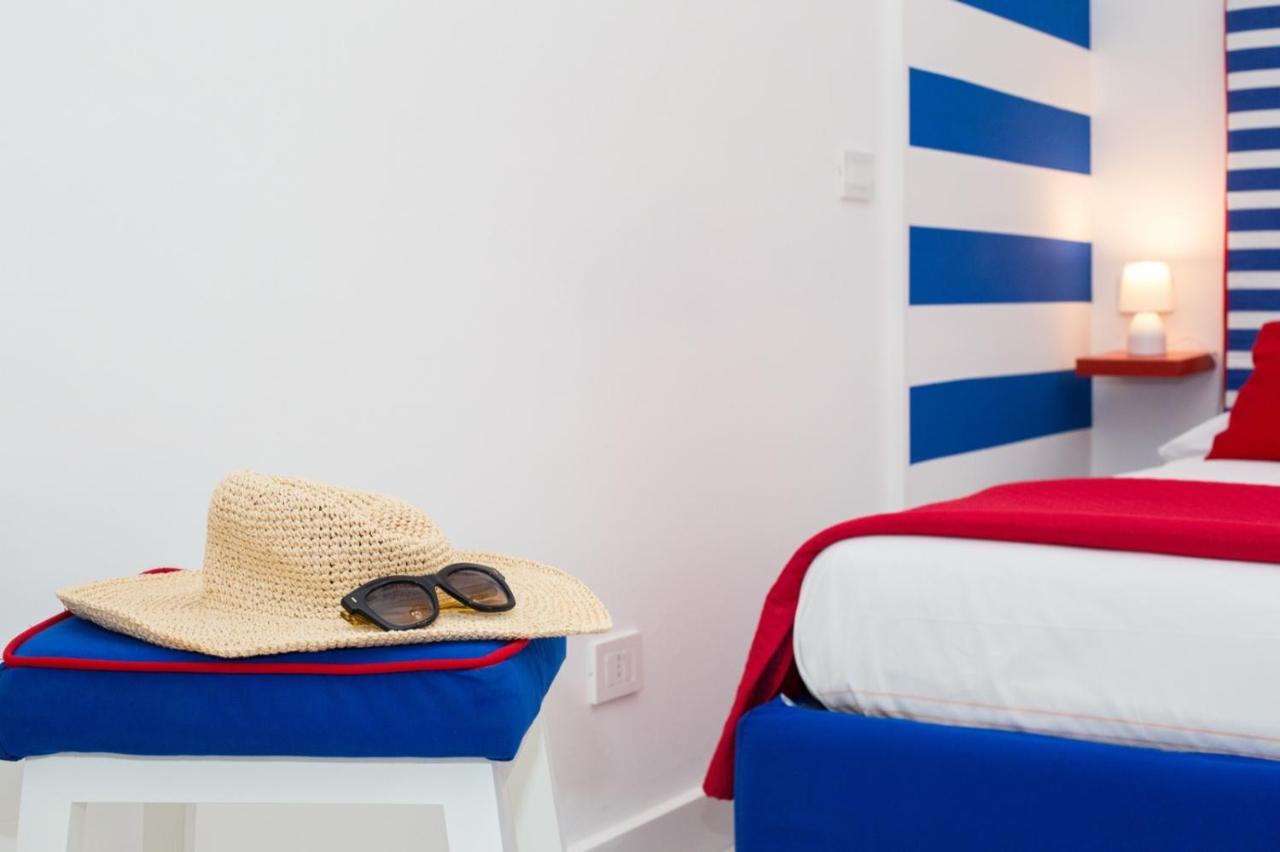 Happy Flat On The Sea Apartment Соренто Екстериор снимка