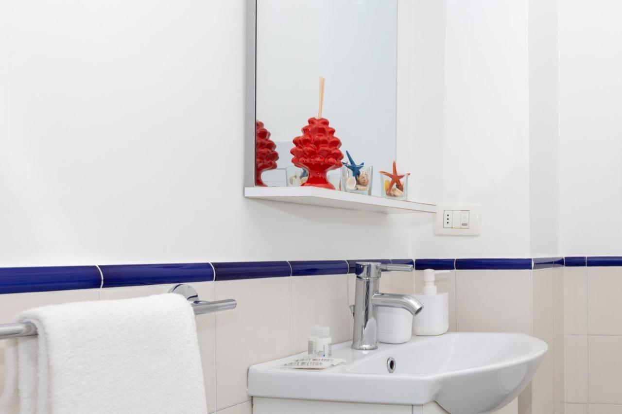 Happy Flat On The Sea Apartment Соренто Екстериор снимка